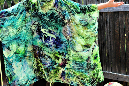 Silk kimono open jacket with built scarf with pleats